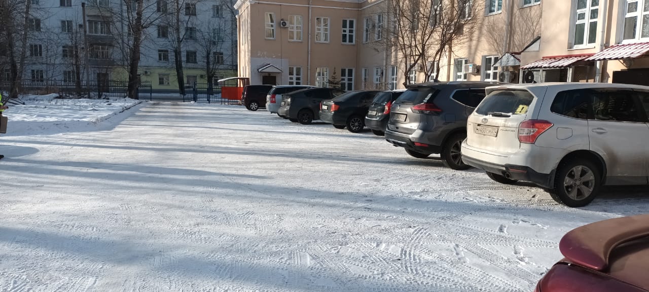 Более 700 нарушений правил дорожного движения выявила ГИБДД на дорогах Комсомольска с 4 по 10 декабря