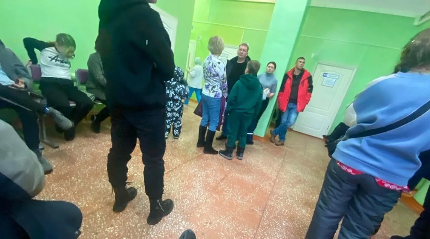 Стечением обстоятельств объяснили в Минздраве края долгий приём пациентов в детских поликлиниках Комсомольска