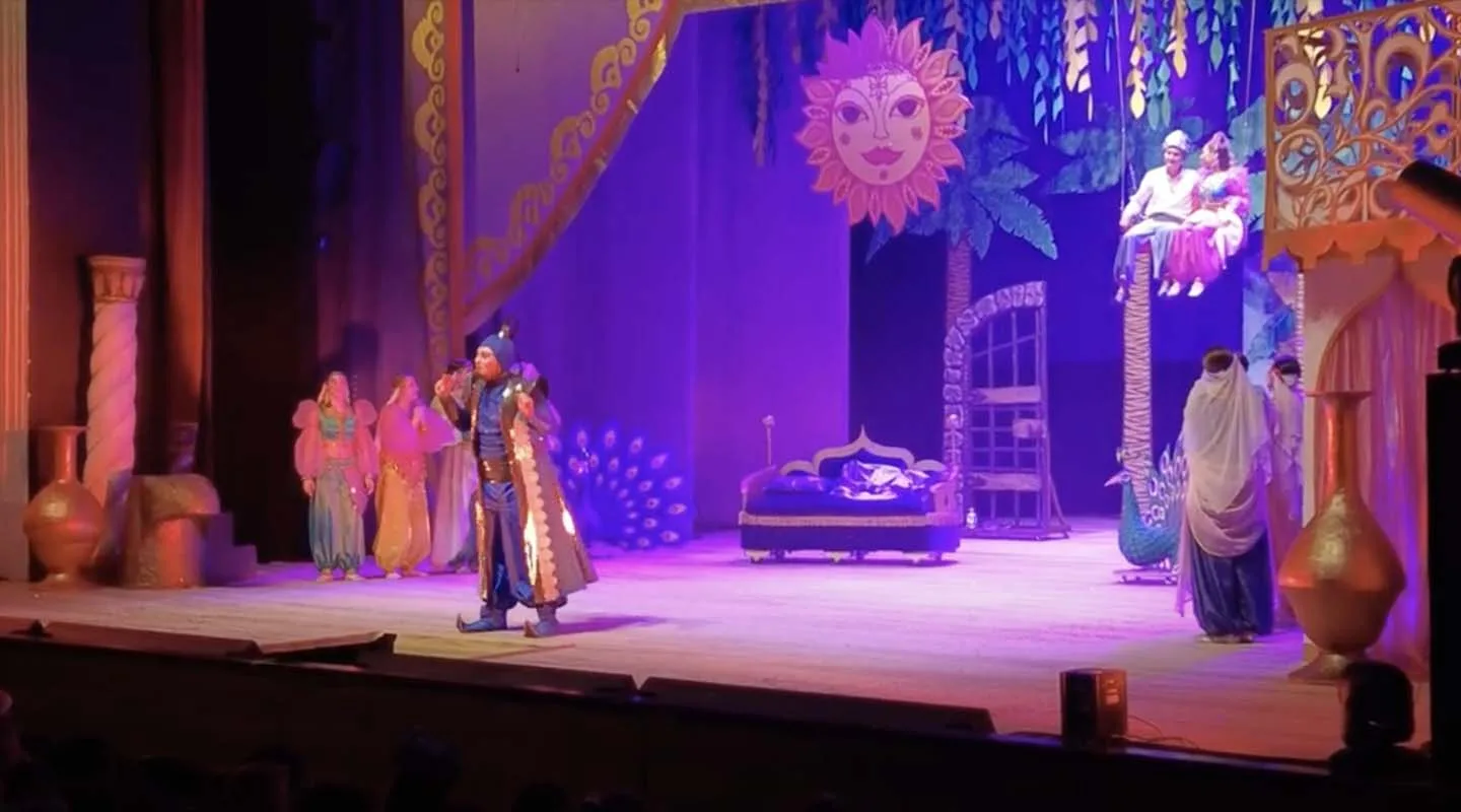 «Волшебная лампа Аладдина» комсомольского Драмтеатра порадовала детей