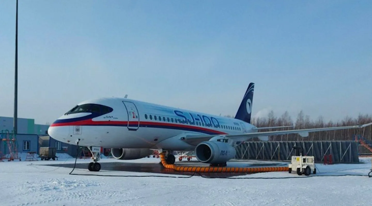 На авиазаводе в Комсомольске готовятся к первому взлёту Суперджета на российских двигателях