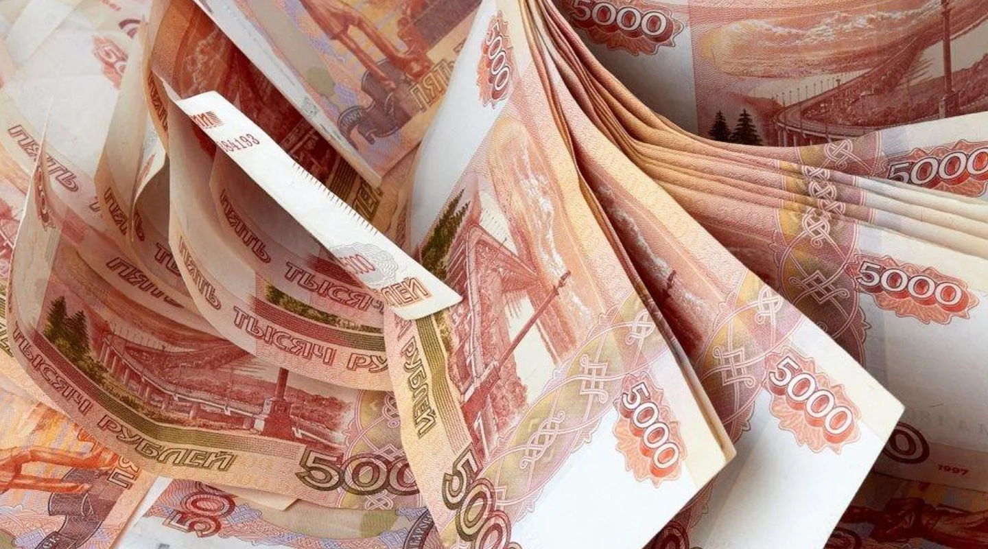 В России стало больше людей с доходом выше 100 тысяч рублей