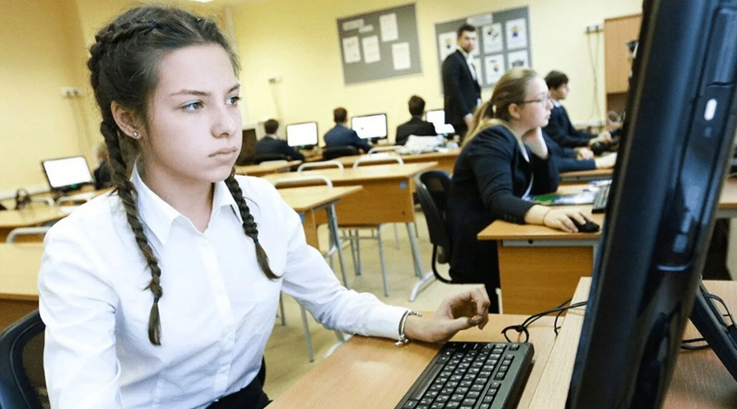 «Цифровую образовательную среду» внедрят в семи школах Комсомольска