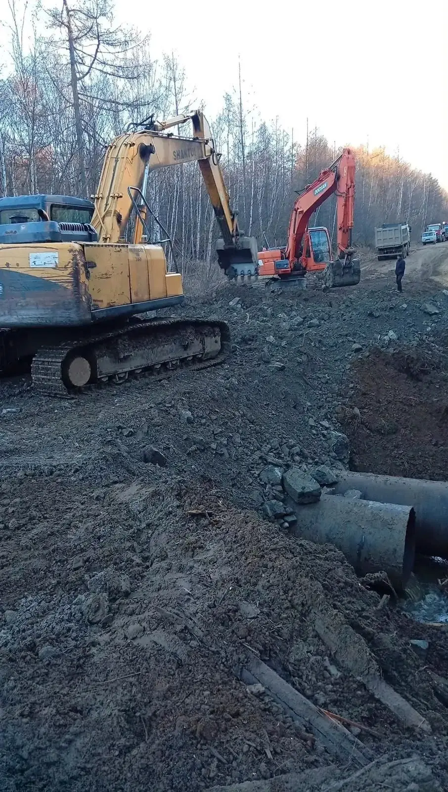 На николаевской трассе разрушился мост