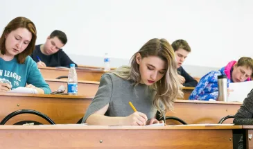 Около 80% выпускников дальневосточных вузов трудоустраиваются в ДФО