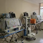 В Краевой перинатальный центр поступило новое оборудование для выхаживания новорожденных
