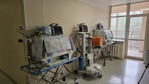 В Краевой перинатальный центр поступило новое оборудование для выхаживания новорожденных