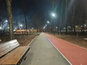 В Парке Строитель протестировали новое освещение