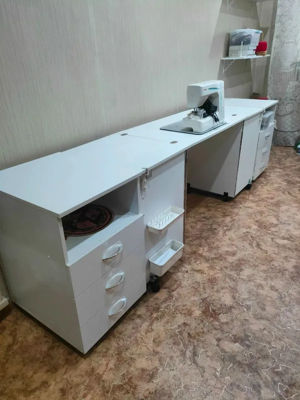 Продам комплект мебели для швейных машин