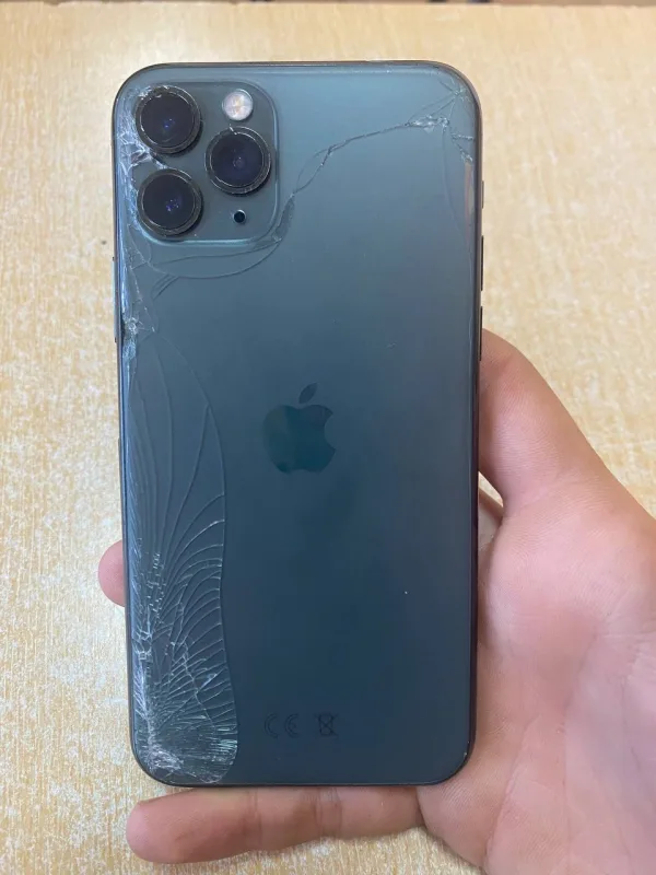 Продам iPhone 11 pro