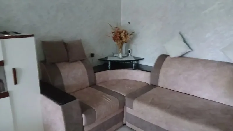 Срочно продам угловой диван