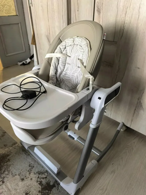 Продам стульчик для кормления My Little Chair 3 в 1