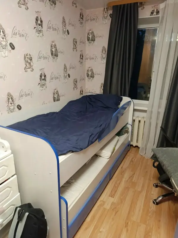 Продам двухъярусную кровать
