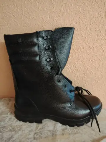 Продам зимние берцы