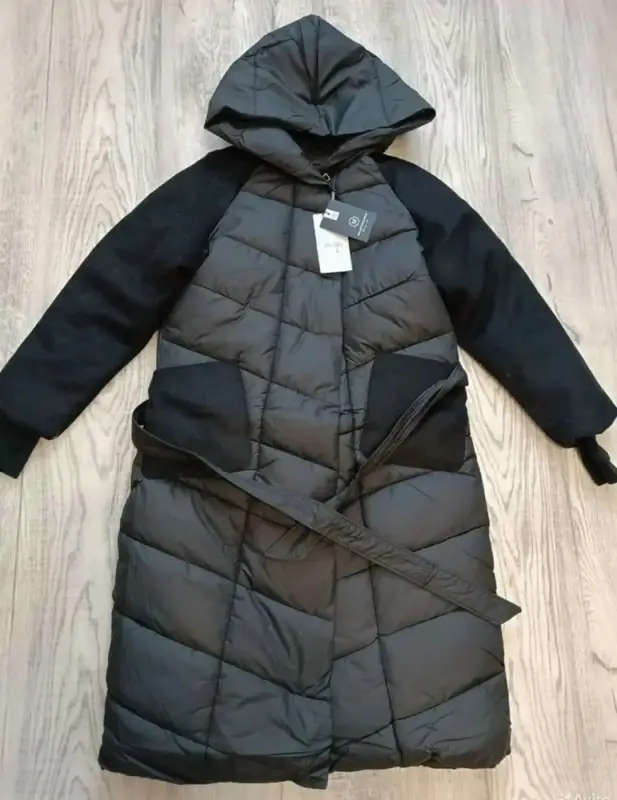 Продам зимний пуховик