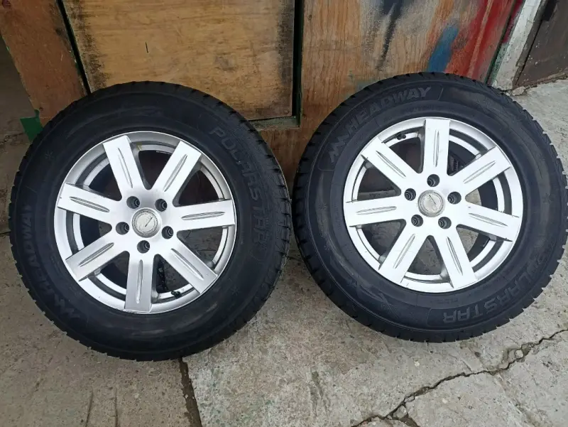 Продам зимние колеса