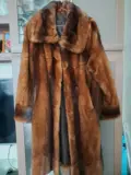 Продам верхнюю одежду