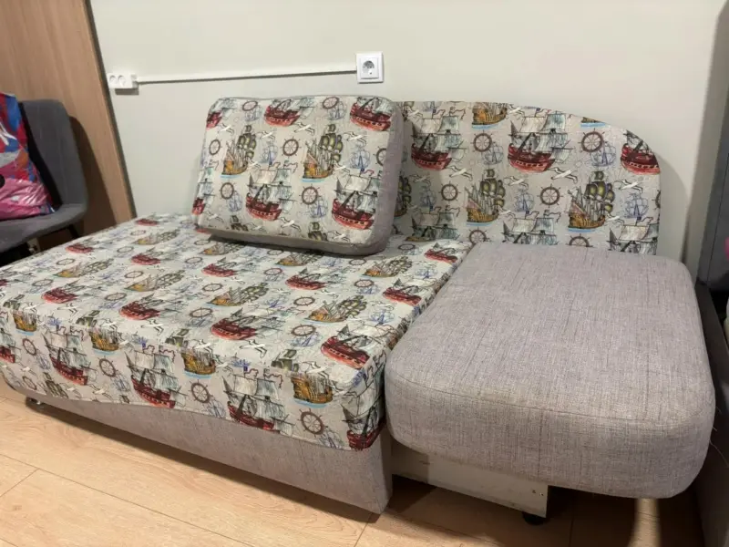 Продам детский раскладной диван