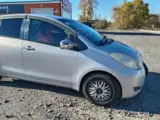 Продам Toyota Vitz
