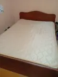 Продам двуспальную кровать с матрасом