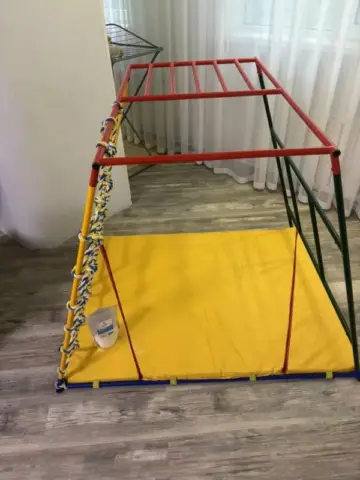 Продам детский спортивный комплекс